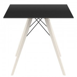 Tavolo da pranzo Vondom Faz Vassoio in legno 80 Carre nero e piedi di quercia sbiancati