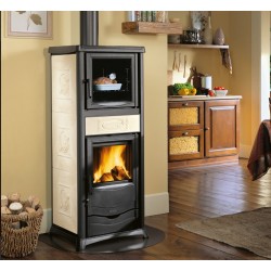 Wood stove with Nordica Extraflame Rossella oven plus 6.5kW cream